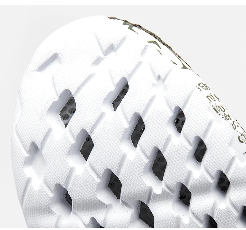 Men’s Summer Aqua Shoes – Breathable Air Mesh Water Sneakers for Beach & Sports