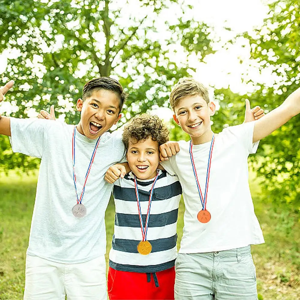 10/20pcs Gold Plastic Winner Medals – Party Favors & Game Prizes for Kids